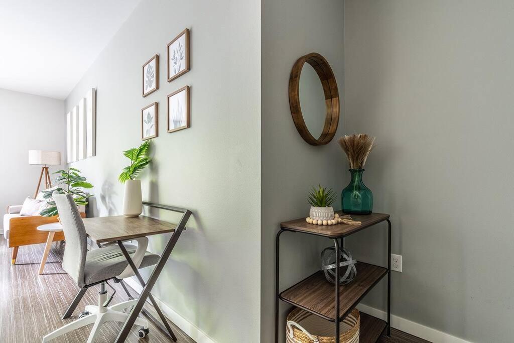 סיאטל One Bedroom Luxury Apartment מראה חיצוני תמונה