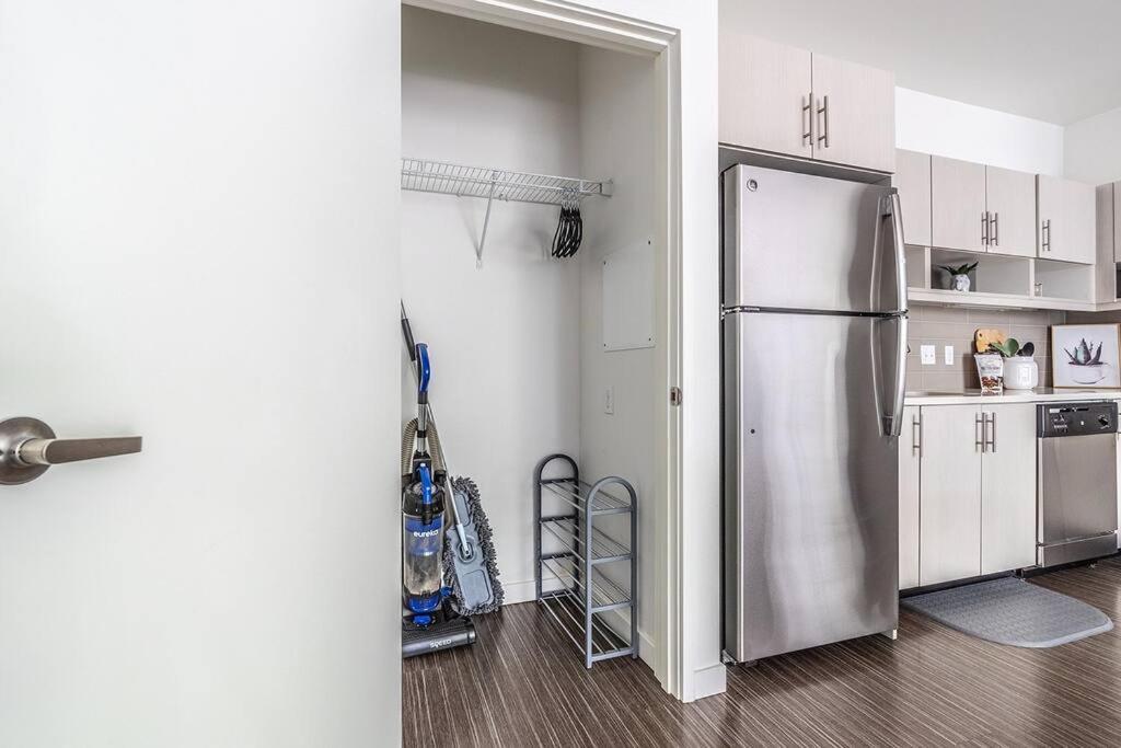 סיאטל One Bedroom Luxury Apartment מראה חיצוני תמונה
